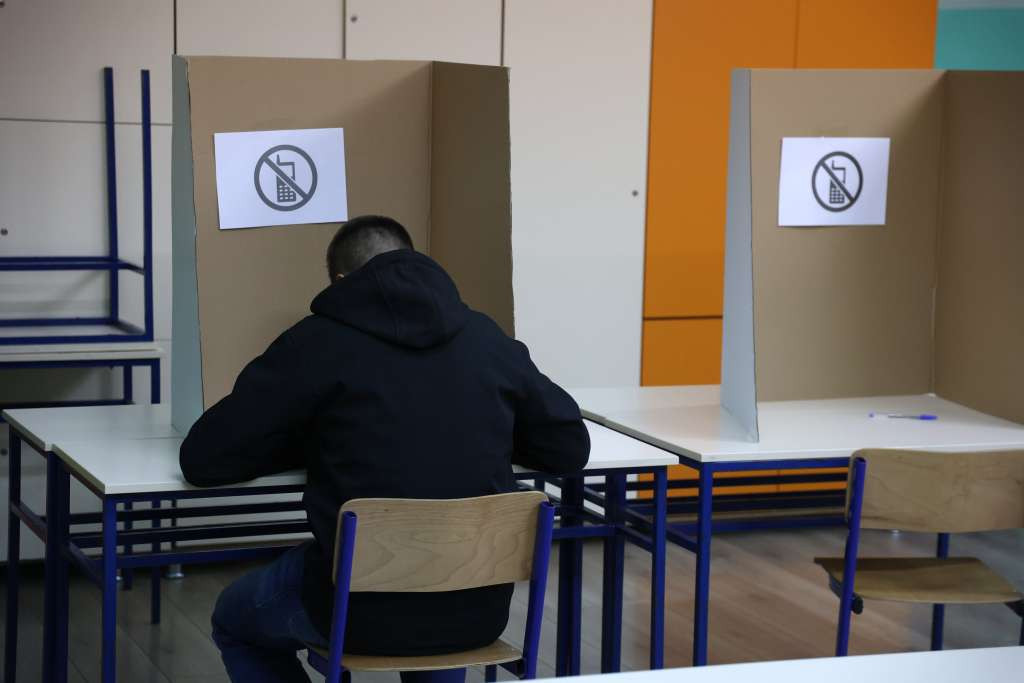 Gužve na biračkim mjestima u Stocu zbog skenera