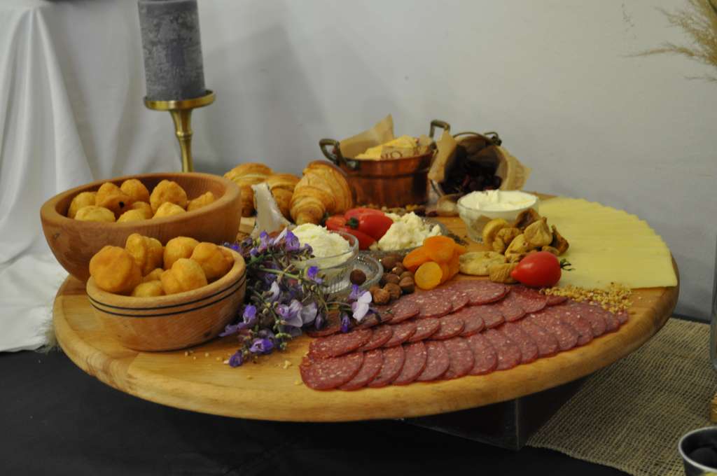 Prvi sajam gastronomije i turizma u Blagaju okupio više od 20 izlagača