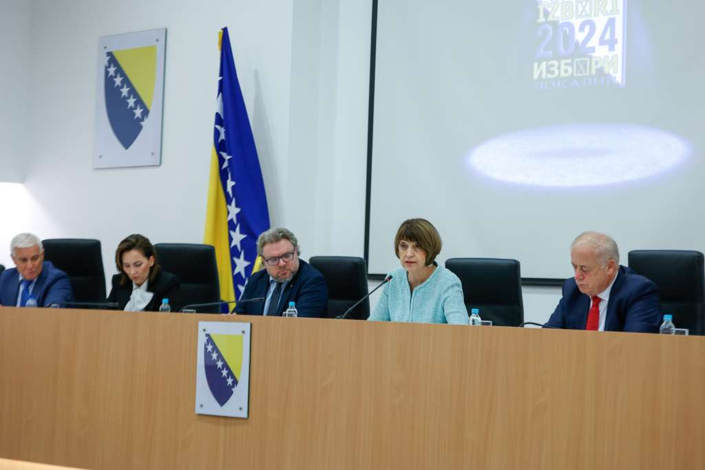 CIKBiH danas o mandatu Milorada Dodika