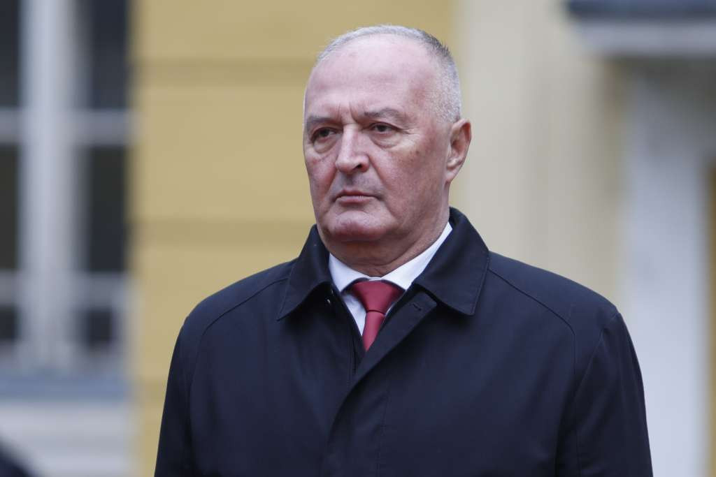 Helez čestitao Međunarodni dan pilota: Neka vam let bude siguran, horizonti otvoreni za nove uspjehe