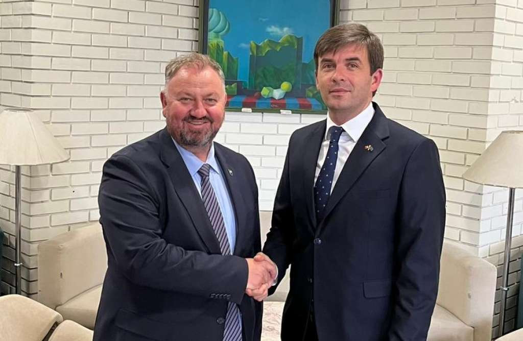 Sastanak Šibonjić - Azemović: Inicijative fokusirane na razvoj lokalnih zajednica u ZDK i Crnoj Gori