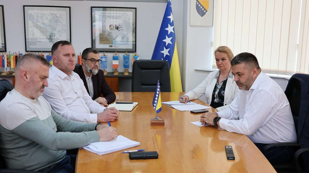 Vladi FBiH i Sindikatu otpuštanje radnika i stečaj Nove Željezare Zenica nisu opcija