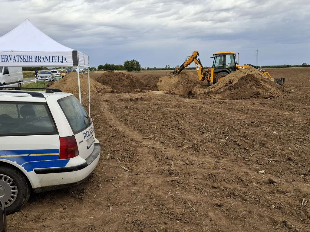 Na Banovini pronađena još jedna grobnica iz Domovinskog rata