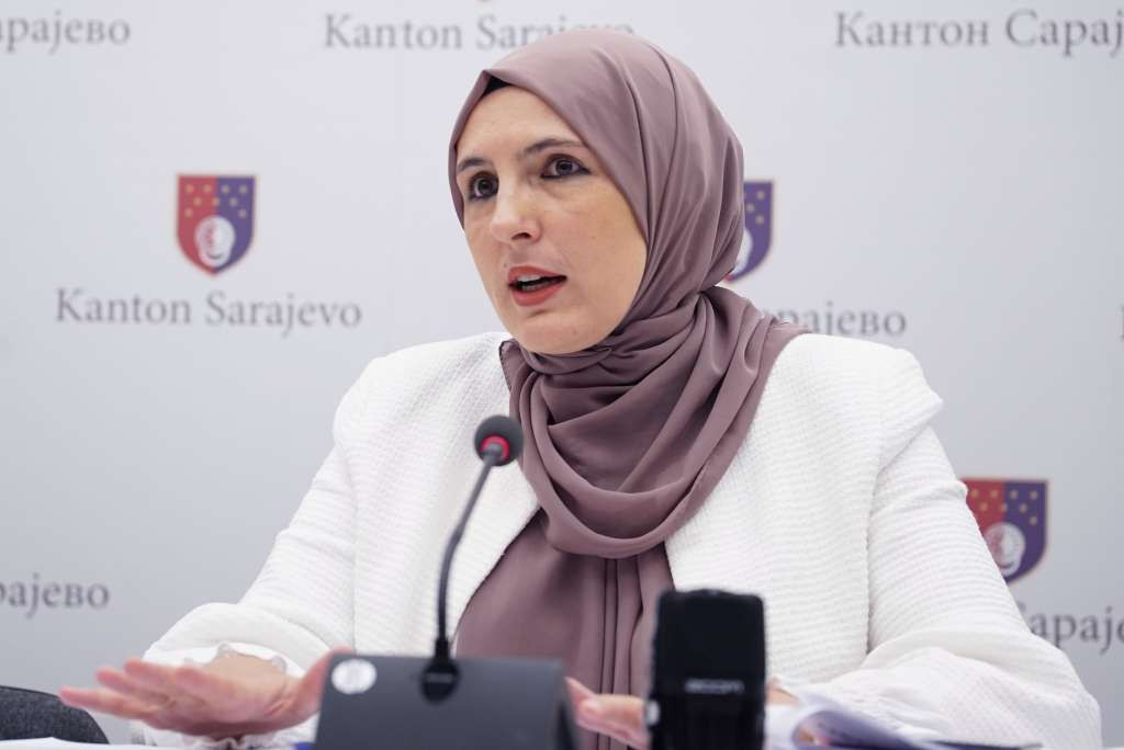 Ministarstvo za odgoj i obrazovanje KS odbacuje tvrdnje predsjednika Sindikata Saudina Sivre