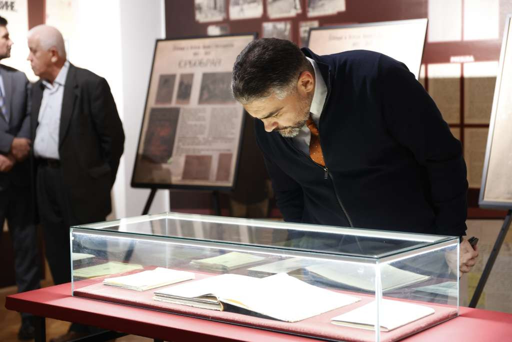 Izložba "Štampa Arhiva BiH 1851-1945." otvorena u povodu Dana arhivske službe u BiH