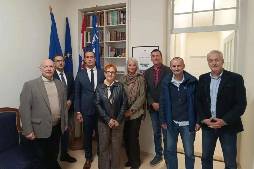 Čiča: Podrška KS važna za kontinuiran i uspješan rad HKD Napredak