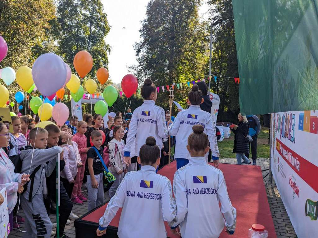 Stotine mališana uživalo u sedmom izdanju 'Dječje olimpijade' u Kiseljaku