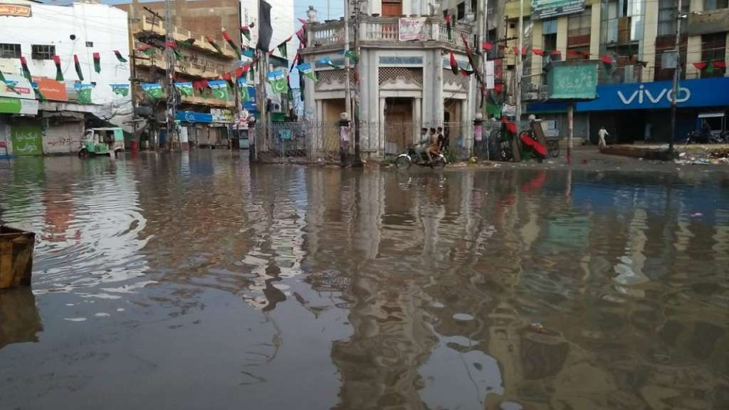 Poplave u Pakistanu odnijele nade porodica