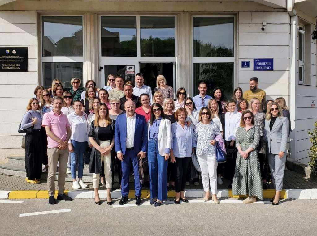 SUFBiH - Održavanje sastanka VSTV-a i Vlade ZHK bez prisustva Sindikata nekorektno i neprihvatljivo
