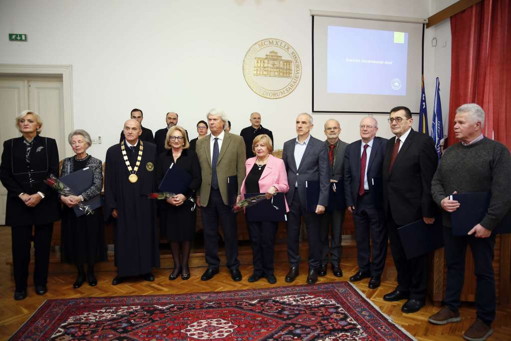 Svečana sjednica Senata UNSA i promocija profesora emeritusa