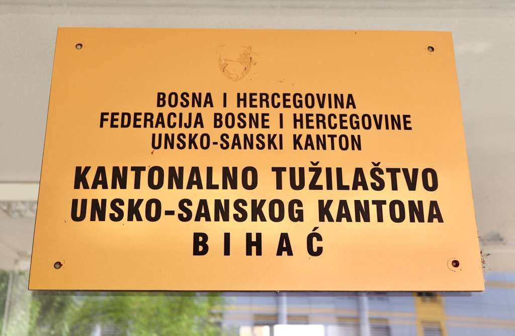 Tužilaštvo USK predložilo pritvor za 66-godišnjakinju osumnjičenu za ubistvo supruga