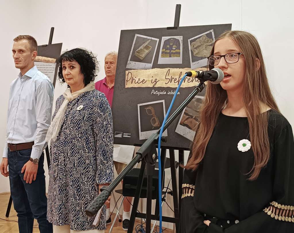 Putujuća izložba 'Priče iz Srebrenice' u Zenici