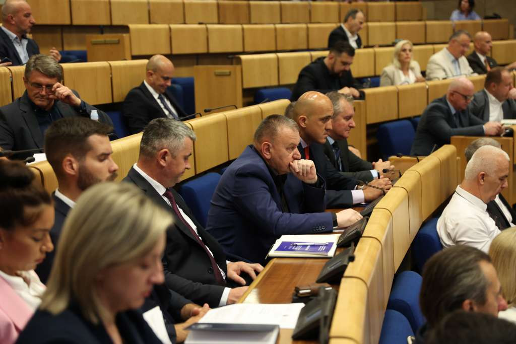 Predstavnički dom PFBiH raspravljao o zaključku Etičke komisije o istupu poslanika Karamatića