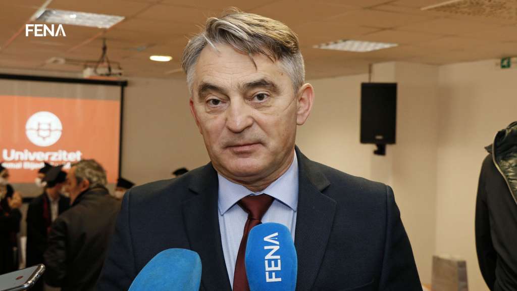 Komšić čestitao Golobu