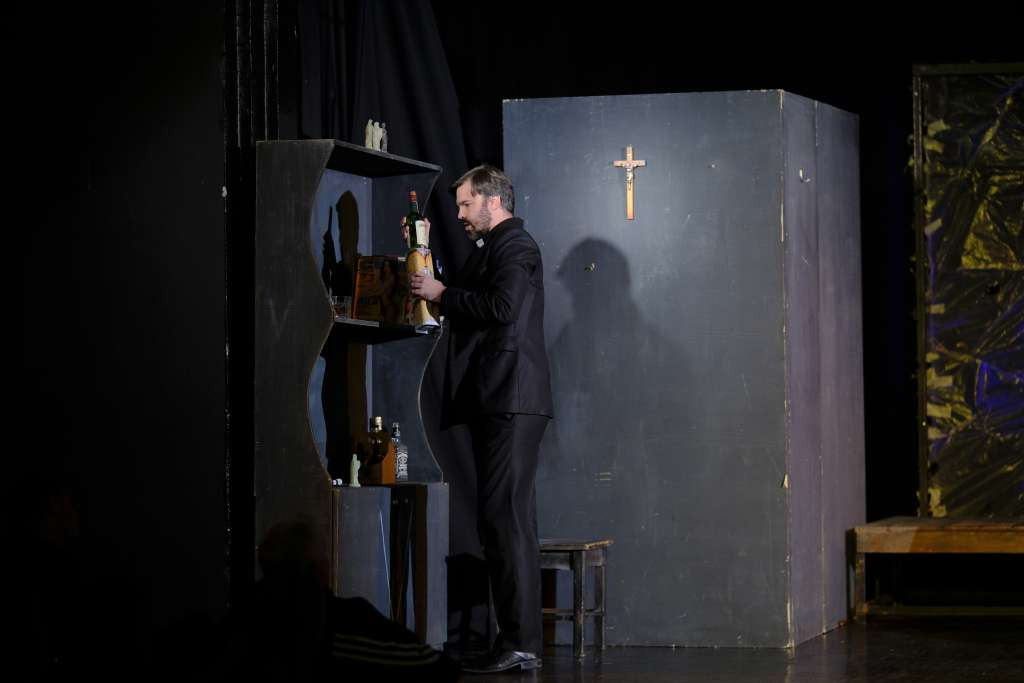 Predstavom 'Usamljeni Zapad' završen takmičarski program Festivala 'Dani Jurislava Korenića'