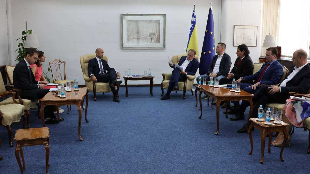 Nikšić, Kraljević i Hrnjić razgovarali s viceguvernerom Razvojne banke Vijeća Evrope