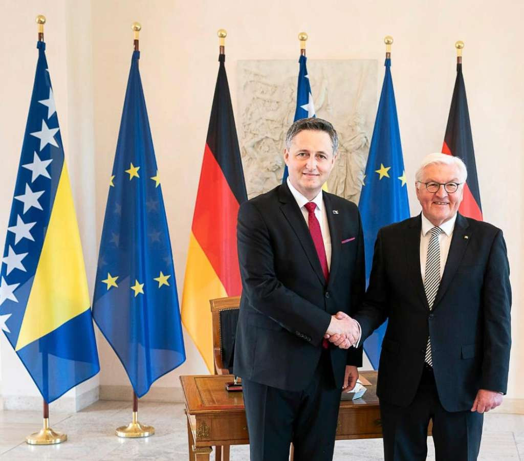 Bećirović osudio pismo Košarca u kojem je vrijeđao visokog predstavnika u BiH Christiana Schmidta