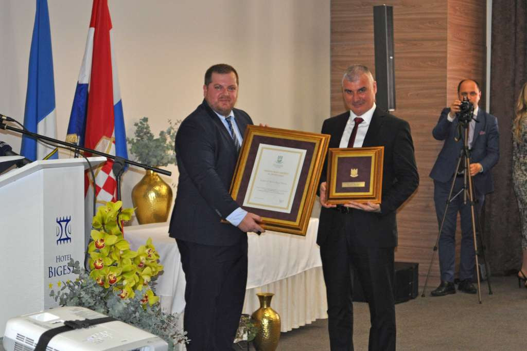 Na svečanoj sjednici dodijeljena priznanja Grada Ljubuškog