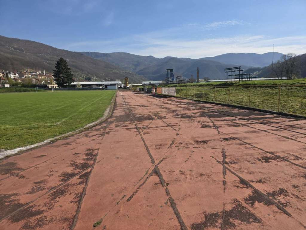 Počinje rekonstrukcija atletske staze na Gradskom stadionu u Goraždu