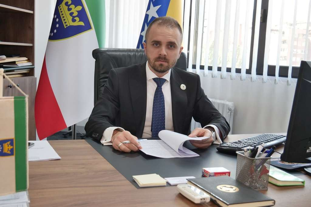 Vlada ZDK - Za poticaje u poljoprivredi šest miliona KM