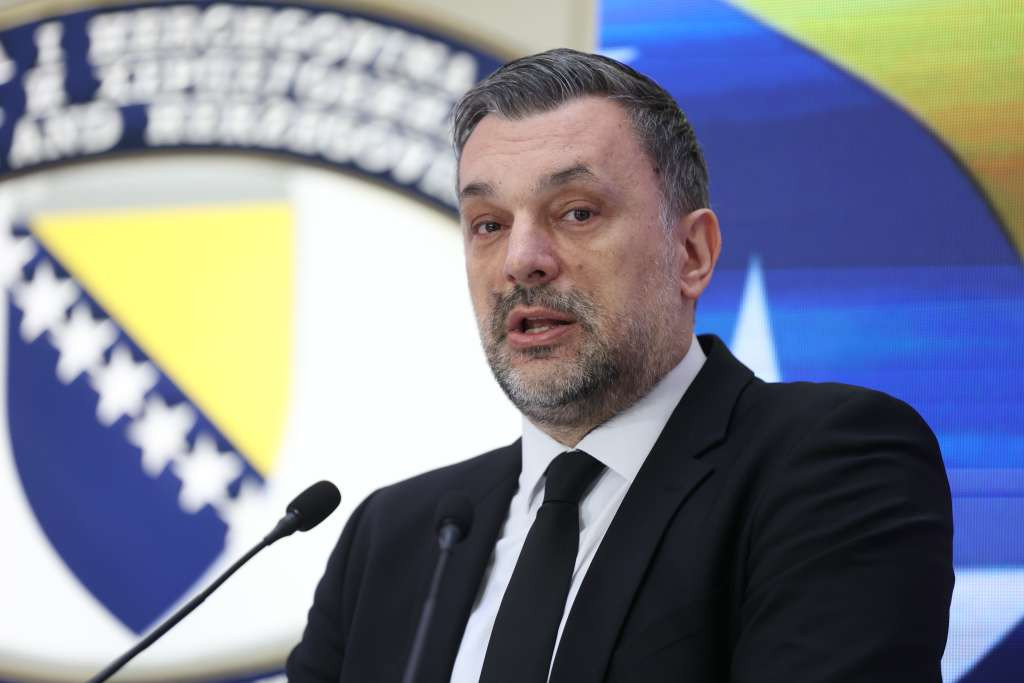 Konaković: Ambasade BiH u stalnoj komunikaciji s građanima, evakuacije po potrebi