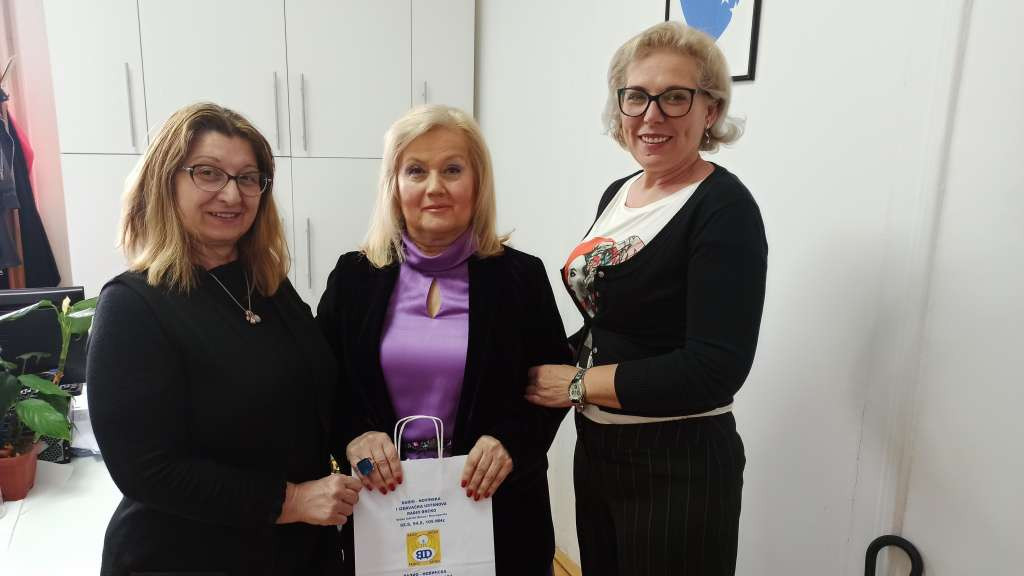 Književnica Neda Kozomora pobjednica literarnog konkursa Radija Brčko