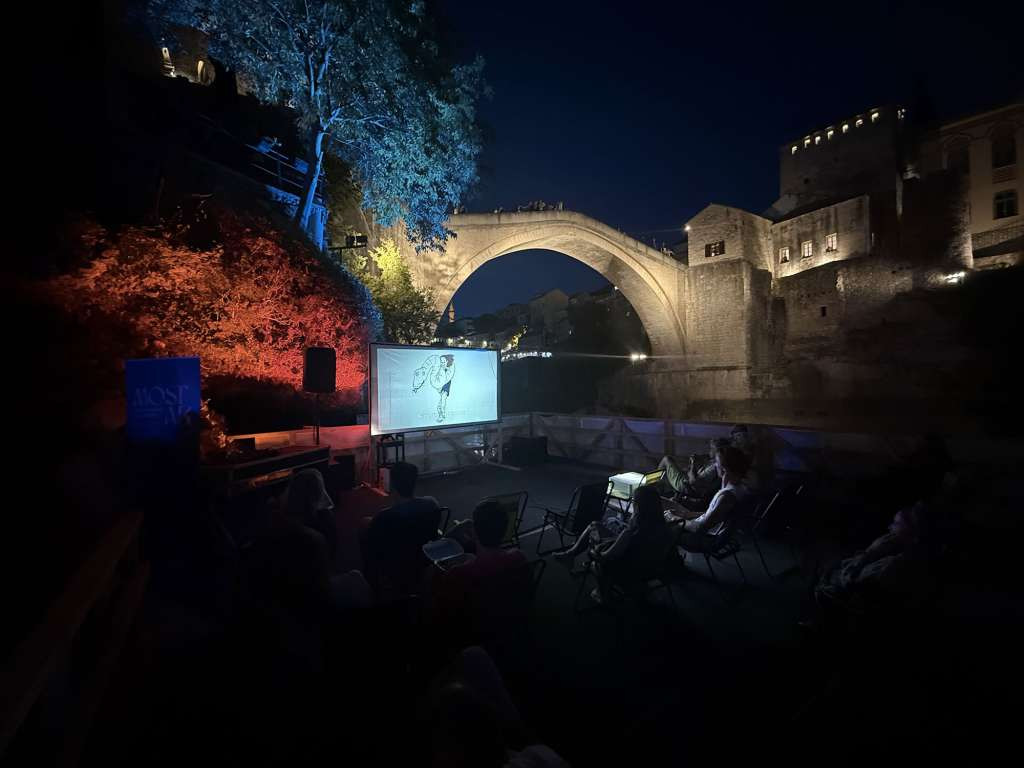 'Ljeto s Turističkom zajednicom Grada Mostara': Filmska čarolija i glazba pod Starim mostom