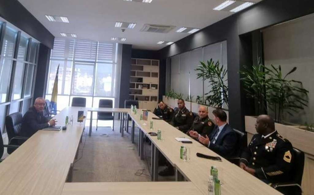 Ćulum u susretu s Flaschom: Zahvalnost za podršku SAD-a