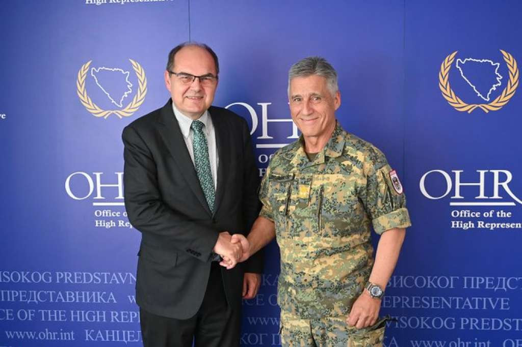 Schmidt održao redovni informativni sastanak s komandantom misije EUFOR-a