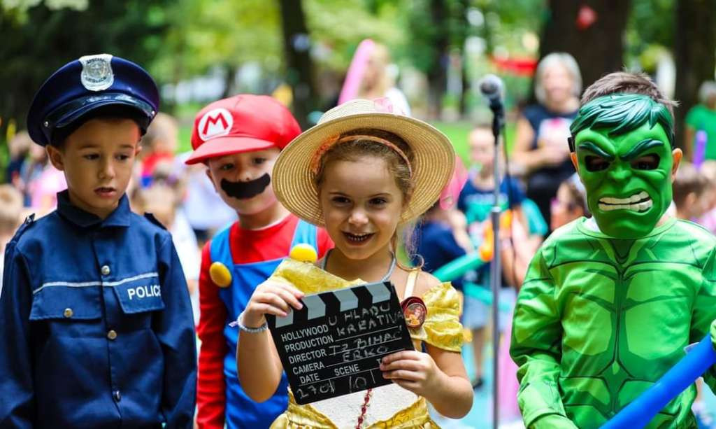 U Bihaću završena festivalska čarolija 'U hladu kreativa 2024'