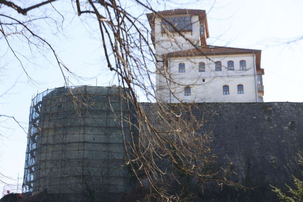 Prva faza obnove Kule Husein-kapetana u Gradačcu mogla bi biti okončana već do polovine ljeta