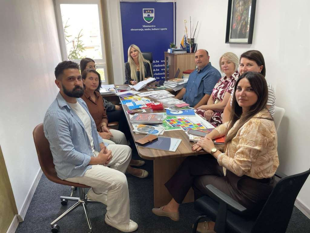 Ministarstvo obrazovanja USK približava svoje projekte građanima kroz EKOBIS