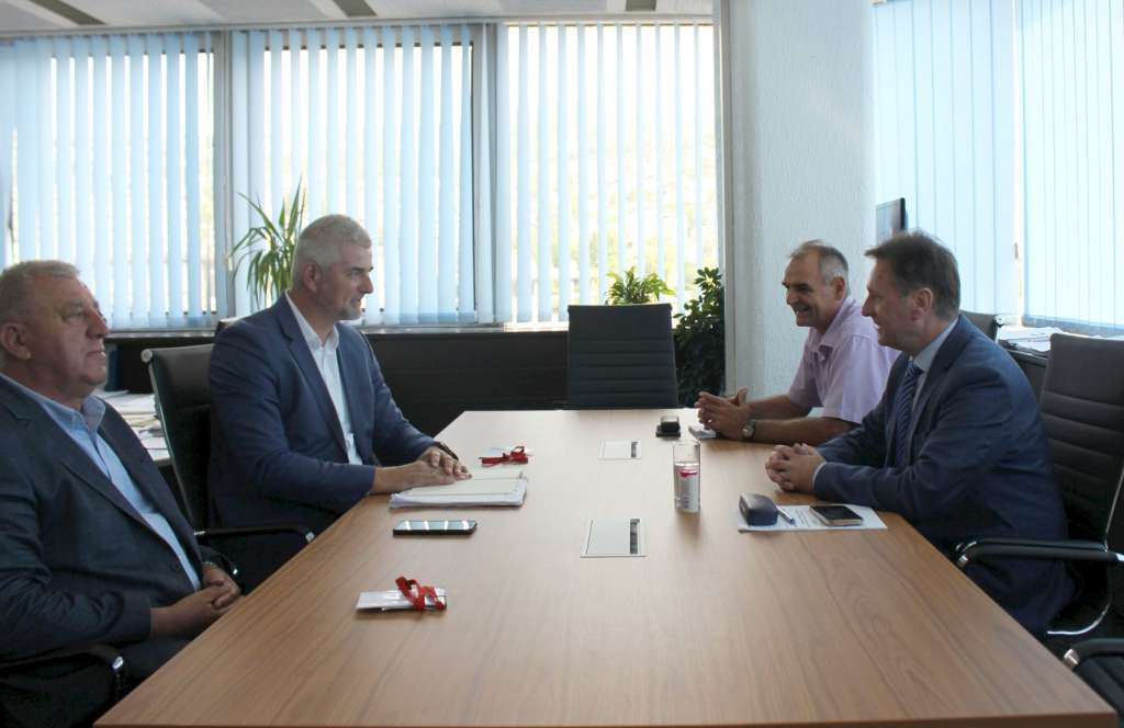 Hrnjić i Akeljić o unapređenju promocije i zaštiti poljoprivrednih proizvoda u SBK-u