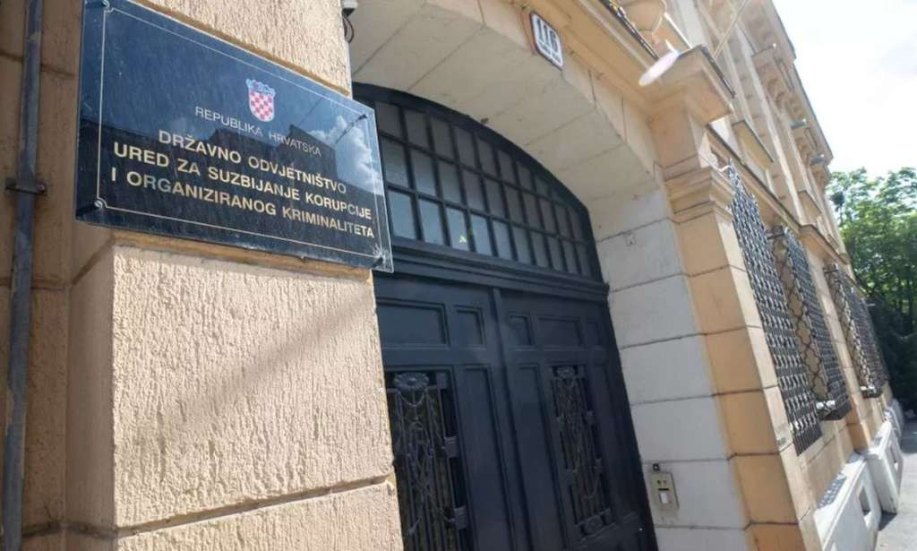 Hrvatski Uskok pokrenuo istragu protiv troje osumnjičenih krijumčara migranata