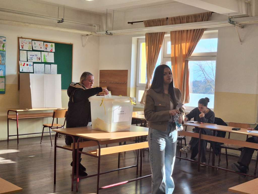 U Banjoj Luci na ponovljenim izborima glasalo više od 30 odsto birača