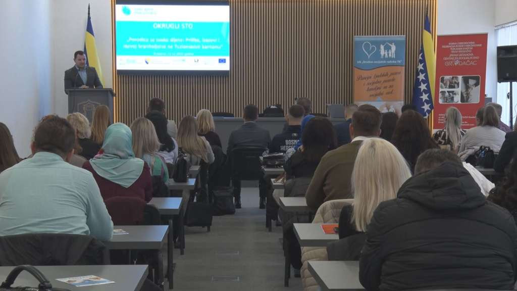 Tuzlanski kanton lider u hraniteljstvu: 108 djece u hraniteljskim porodicama