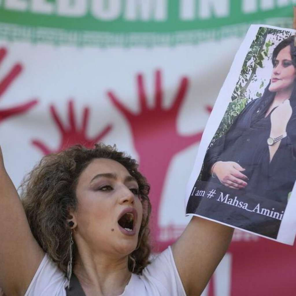 Turk: Situacija u Iranu je 'potpuna kriza ljudskih prava'