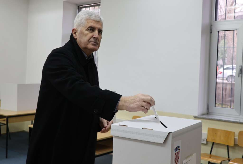Čović nakon glasanja u Mostaru: Važno je da institucije RH nastave uravnoteženu politiku prema BiH
