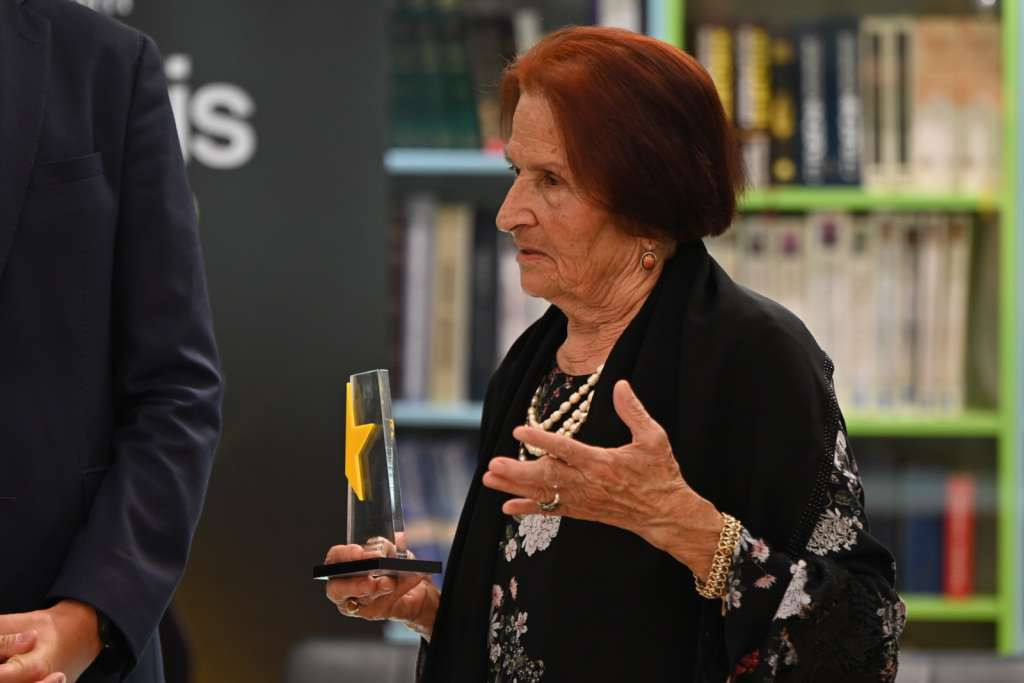 Srebreničankama Nagrada za zasluge u borbi za demokratiju i ljudska prava