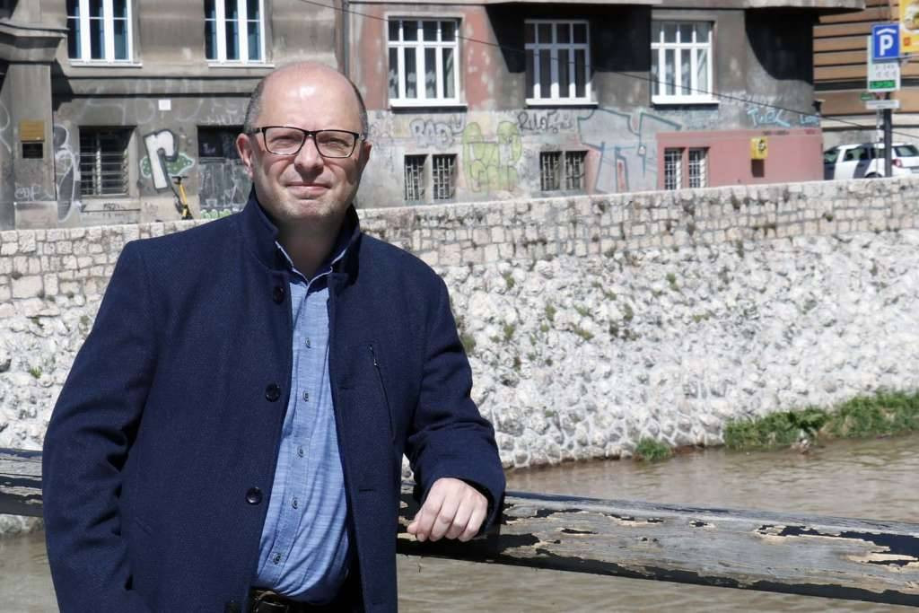 Synopsis objavio prijevod knjige "Nevjerničko čuđenje. O kršćanstvu" Navida Kermana