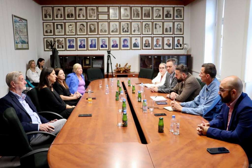 Magoda s direktorima institucija kulture: Kultura ne smije biti predmet političkih podjela