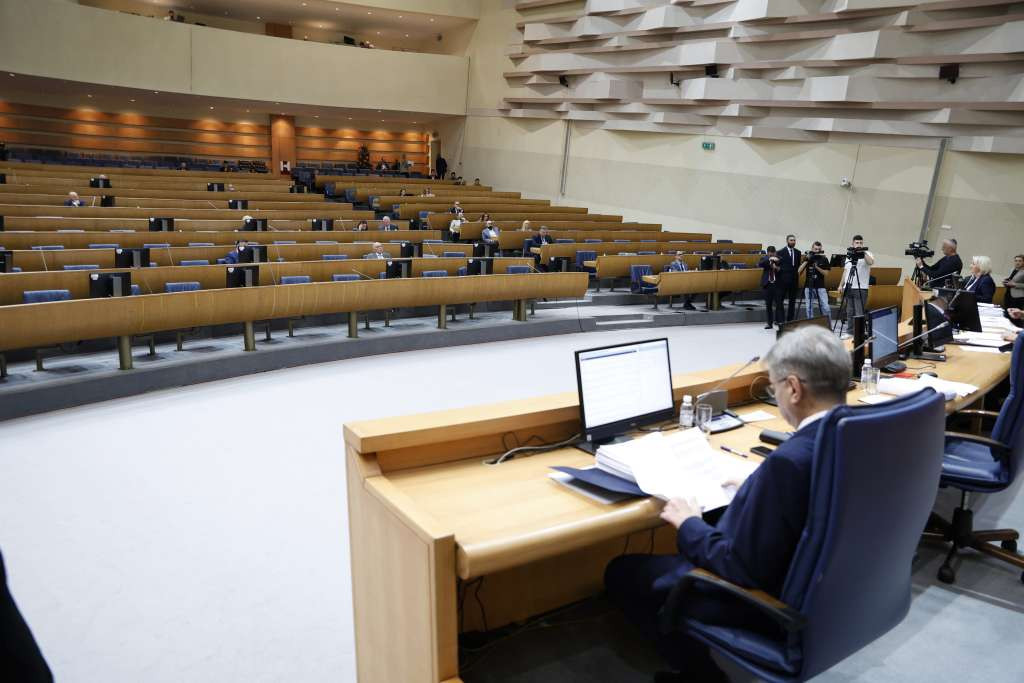 PSBiH - Poslanici usvojili principe Prijedloga zakona o dopuni Zakona o radu u institucijama BiH