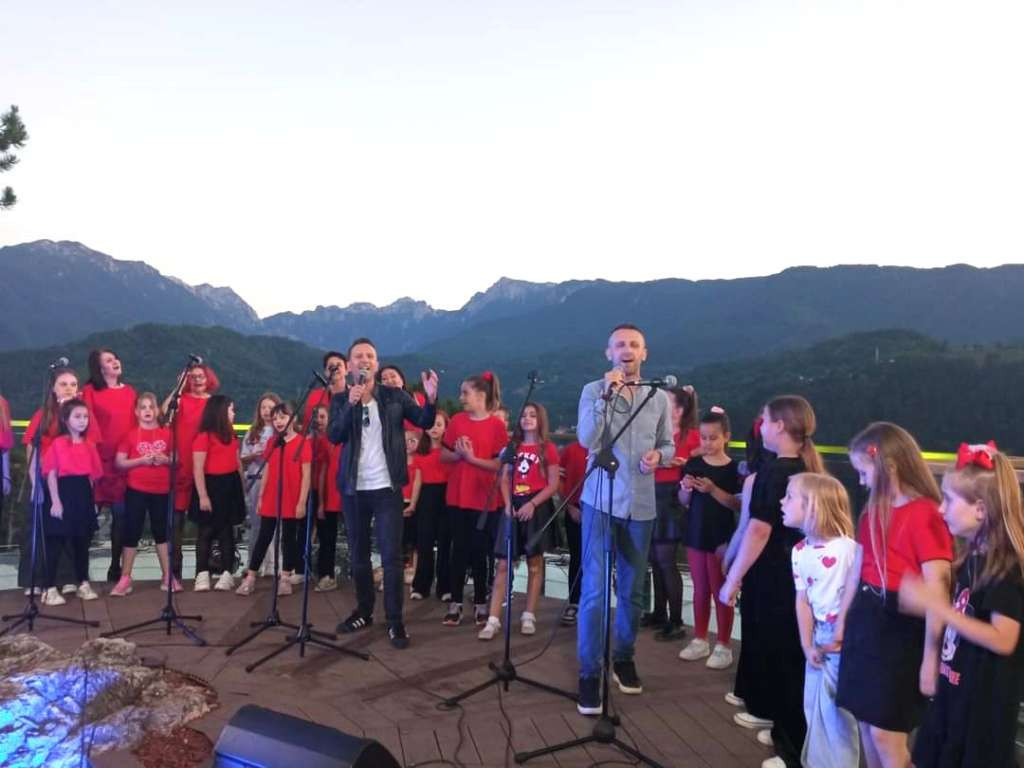 Koncert 'Za tvojih šestočetrdesetdvije' u povodu Dana grada Konjica