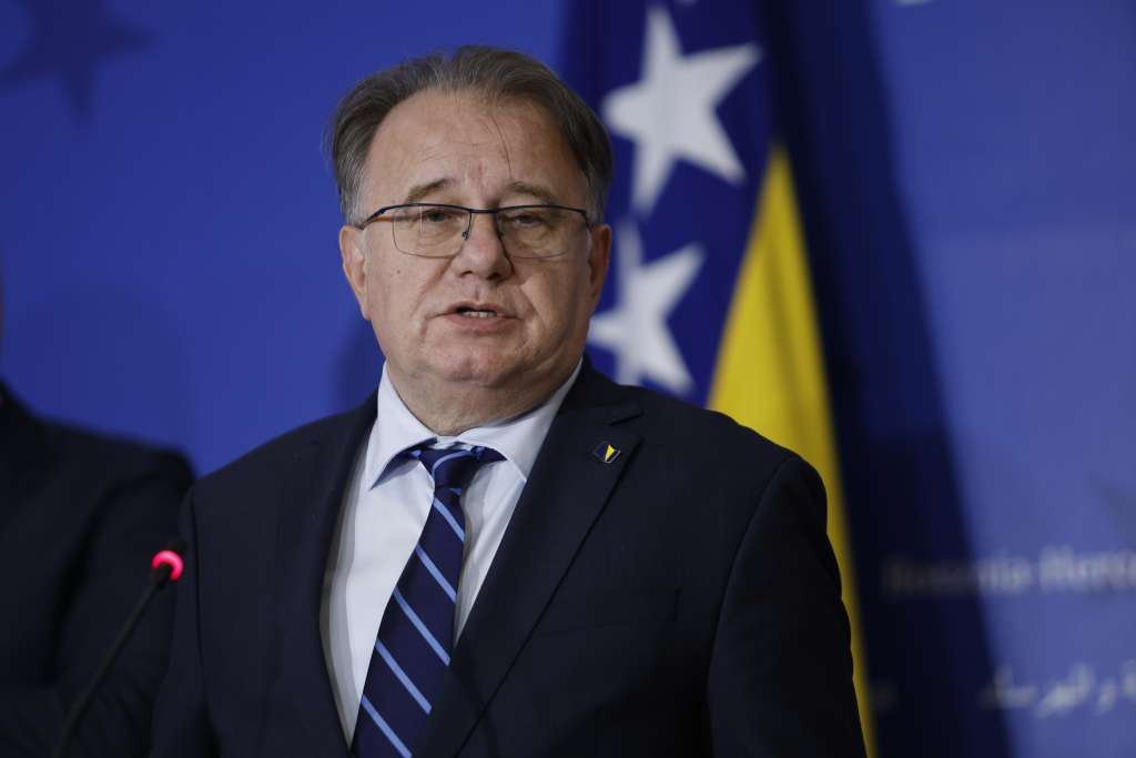 Nikšić: Dodik provodi politiku straha i konflikta i vraća nas u retoriku koju smo svi skupo platili