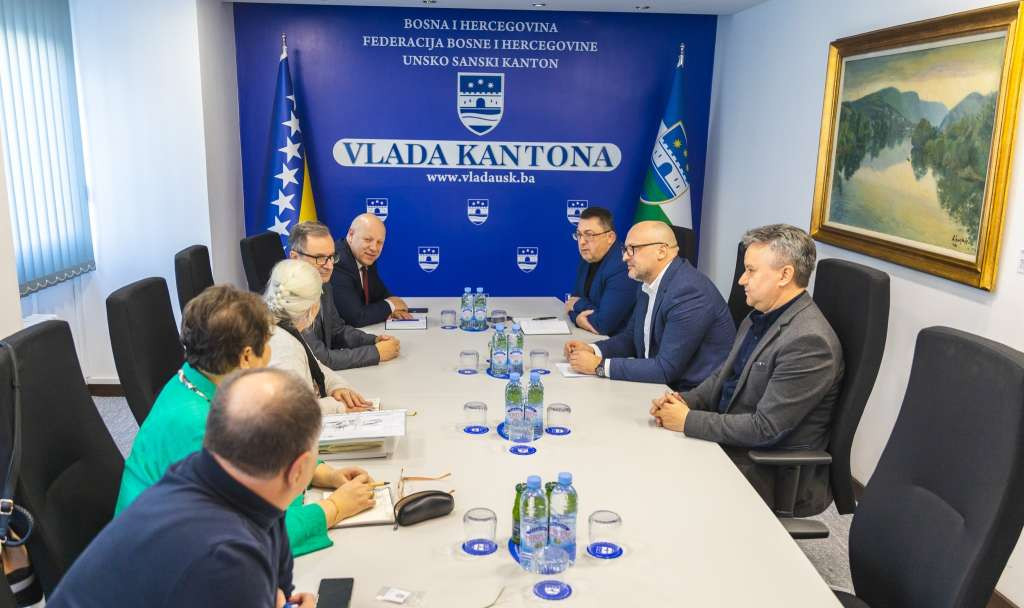 Nastavlja se podrška Vlade USK organizaciji obilježavanja godišnjice genocida u Srebrenici