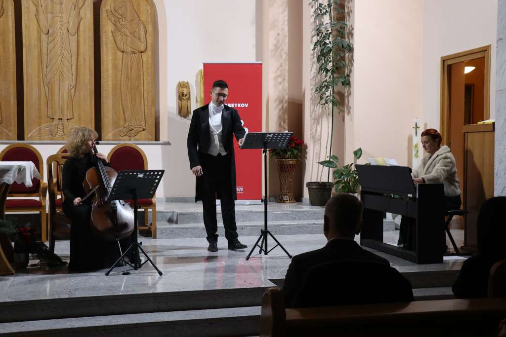 Napretkov svečani božićni koncert upriličen u Mostaru