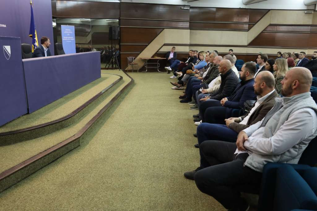 Delić potpisao ugovore vrijedne 1,5 miliona za sufinansiranje projekata podrške u socijalnom sektoru