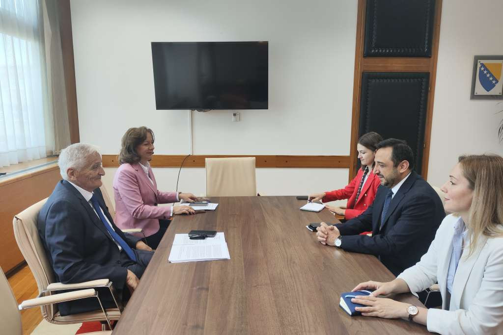 Špirić i Akseki: Treba raditi na unapređenju ekonomskih odnosa BiH i Turske