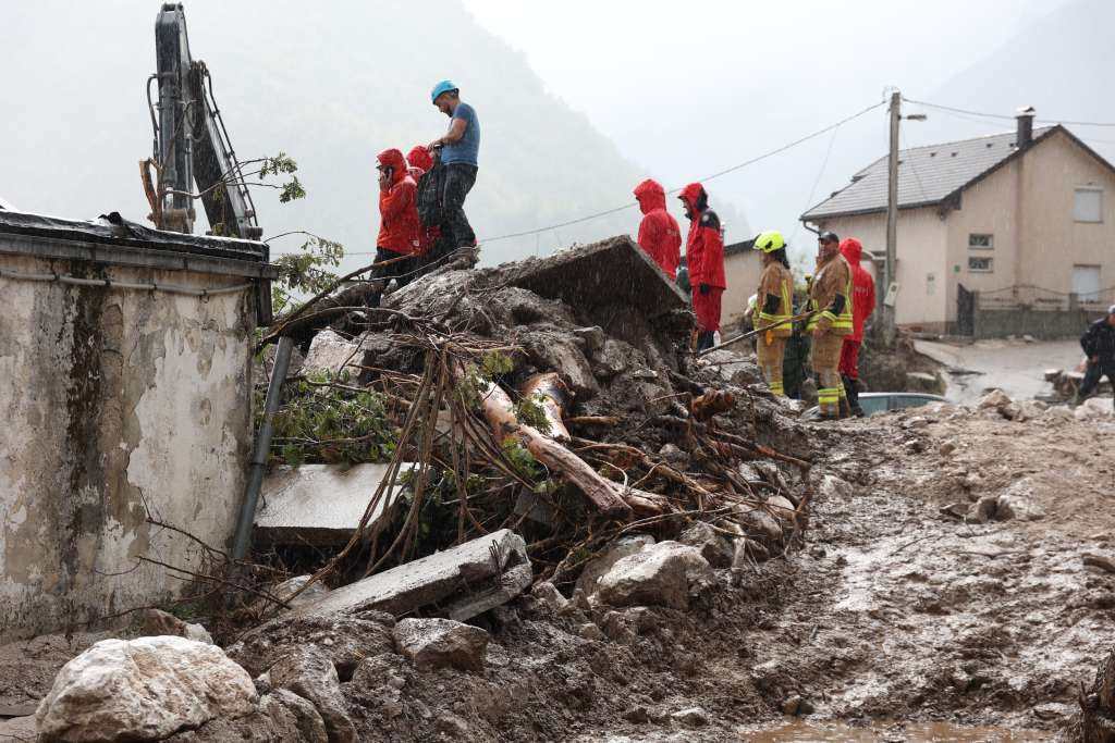 Jablanici osigurani antibiotici i cjepiva protiv tetanusa, Mostar šalje i dvije sanitetske ekipe