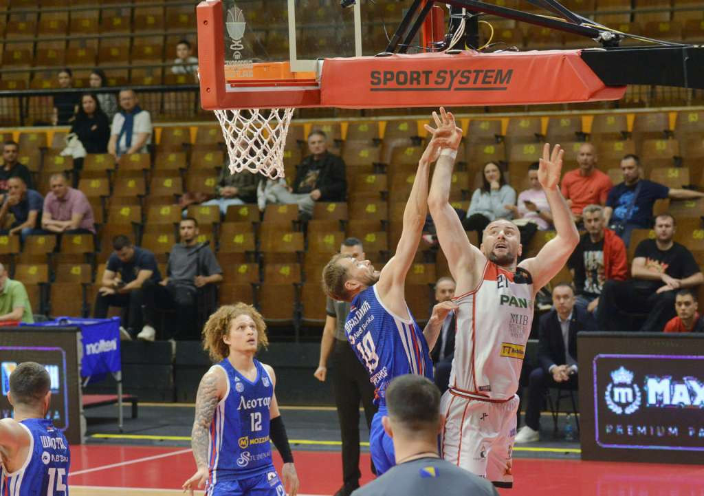 Košarkaši Leotara ponovo pobijedili Slobodu